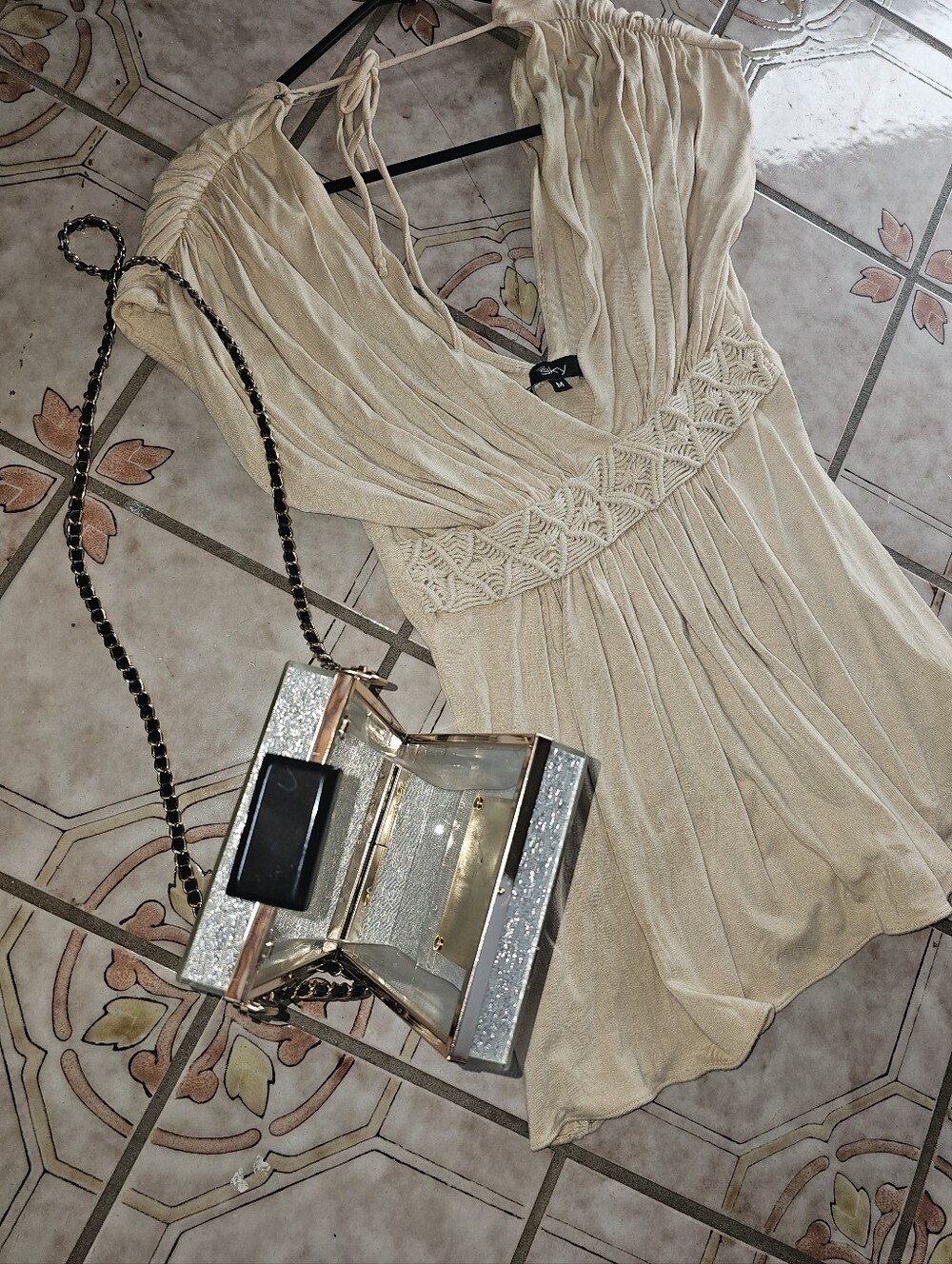 SKY Cream V-Neck Tie-Shoulder Camisole And Purse - Picture 4 of 6